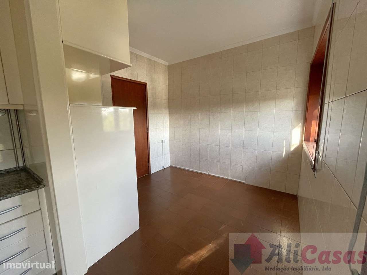 Excelente T3 Tipo Andar-Moradia No 2º e Último piso-13