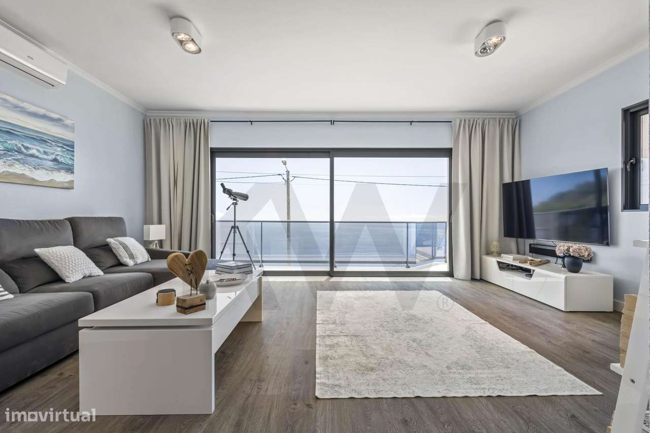 Moradia T3 no Arco da Calheta com Vista Mar e Montanha – Excelente Est - Grande imagem: 2/60