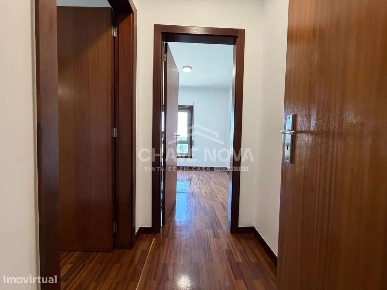 Apartamento T2 em Mafamude | Junto à Nova Linha do Metro Rubi-19
