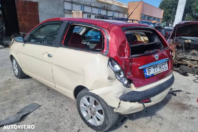 airbag volan pasager cortina centura stanga dreapta torpedou plafoniera scaune fata spate bancheta  Lancia Ypsilon 843, an 2005, motor 1.4 benzina 96cp cod 843a1000  dezmembrez - 4