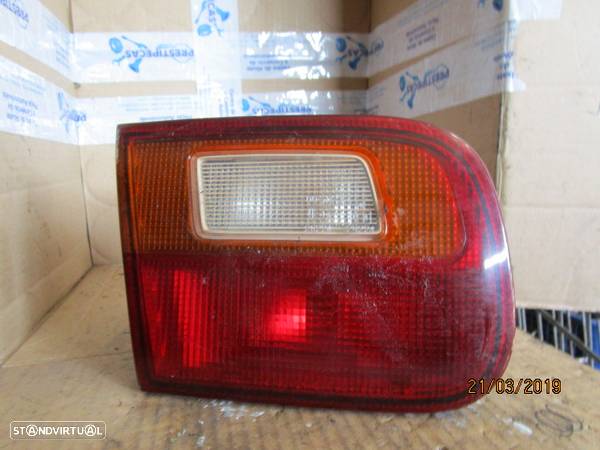 Farol Tras 0431132 HONDA CIVIC 1993 5P ESQ - 1