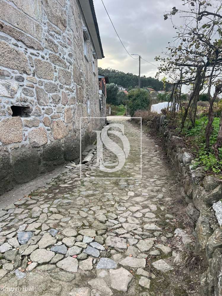 Moradia em Pedra / Casa de Campo inserida num lote de 6000m2-7