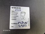 Volvo V40 D2 Momentum - 25