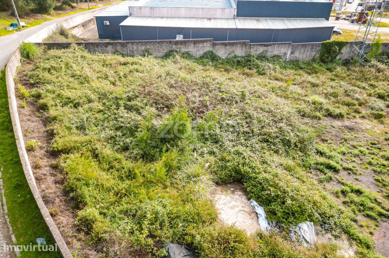 Terreno Industrial S. Pedro da Cova - Grande imagem: 4/15