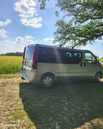 Renault Trafic - 10