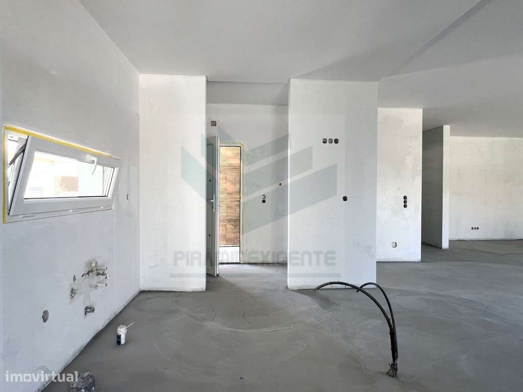 Moradia Isolada, Final Construção, Garagem - Pinhal General-25