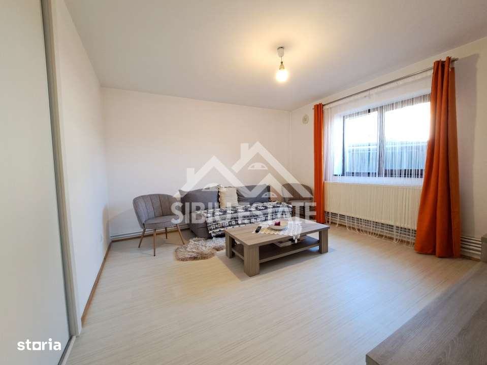 Casa Sibiu, garaj si pivnita, 5 camere, 2 bai, curte mare - Imagine principală: 5/19