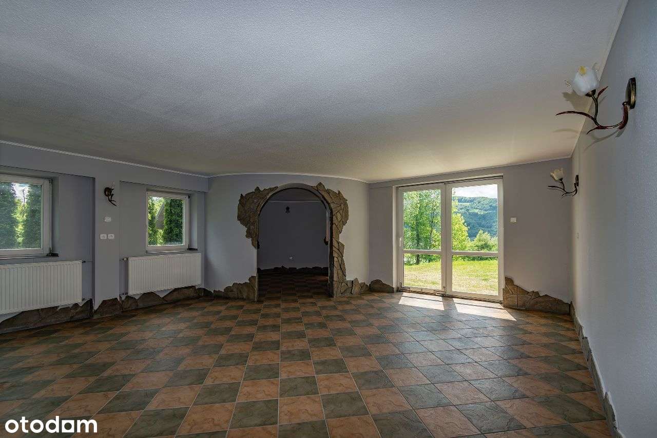 Okazała posiadłość w stolicy małopolskich sadów-11