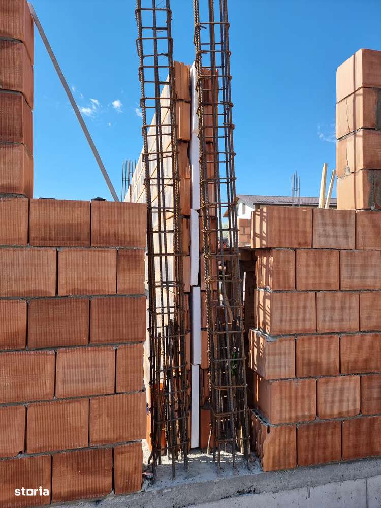 Vila P+1+M,la 2 minute de București, direct dezvoltator - Imagine principală: 5/13