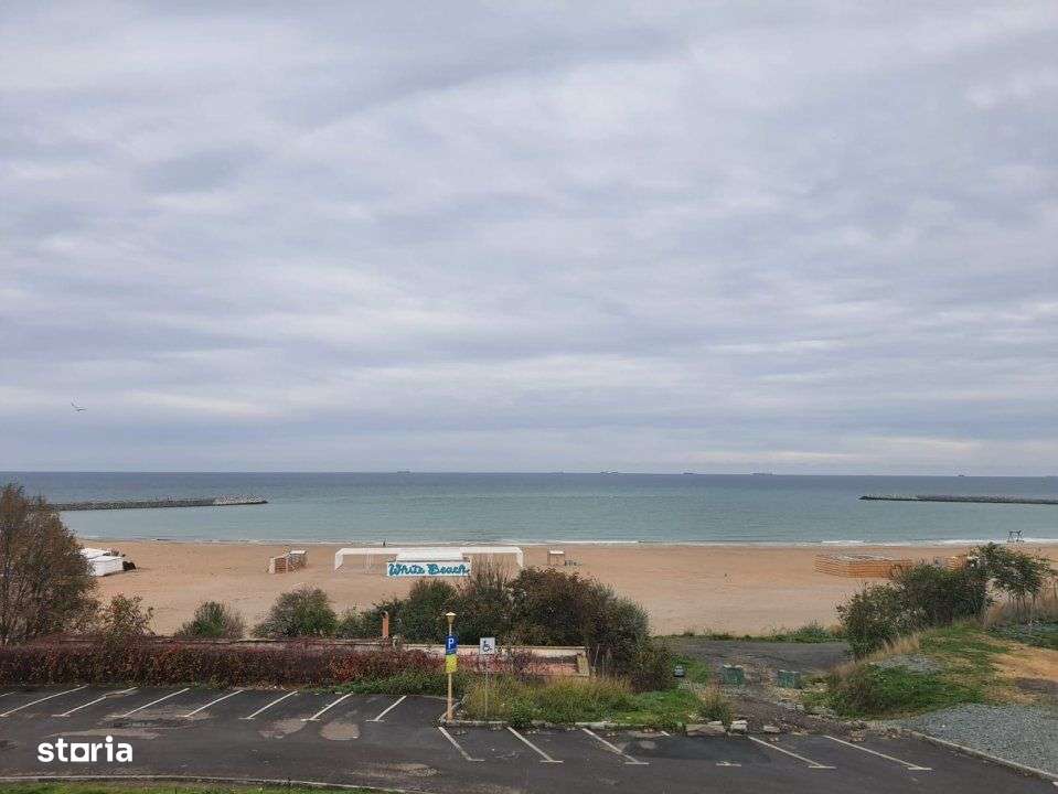 FALEZA NORD-CONSILIERI-APARTAMENT CU 3 CAMERE VEDERE CATRE MARE-1