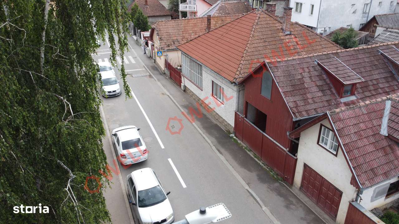 Atelier de vânzare, transformabil în casă, pe str Váradi József - Imagine principală: 4/14