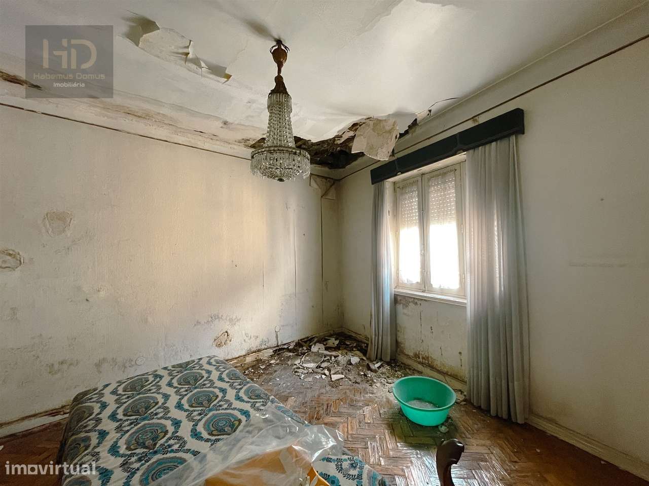 Moradia T6  em Monte dos Burgos-24