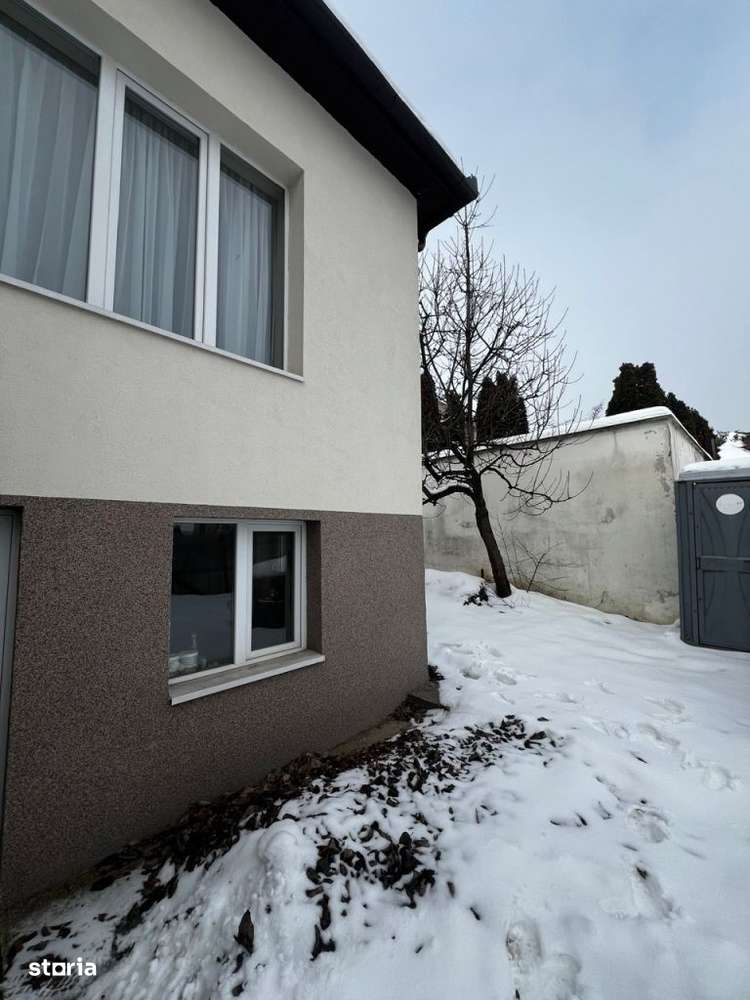 Casa de vanzare in cartierul Andrei Muresanu-3