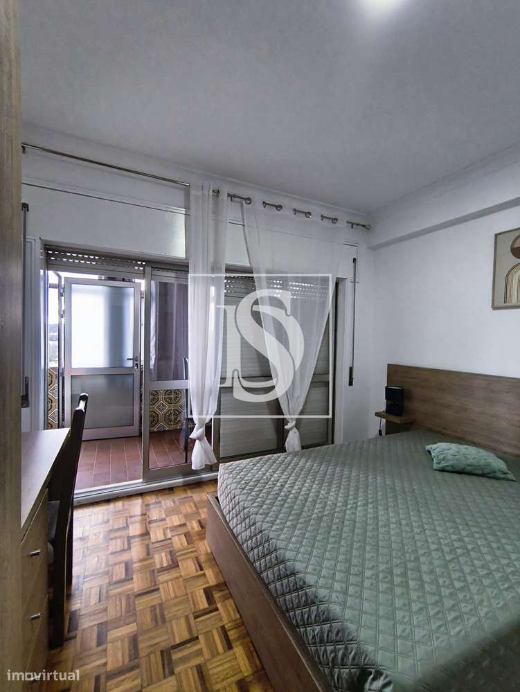 Apartamento T2 + 3 Azurém-6