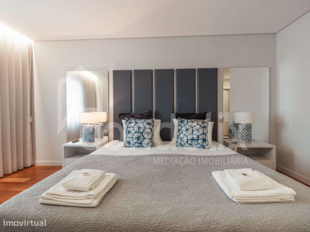 Apartamento T3 com vista rio, para venda no Freixo, Gondomar-25