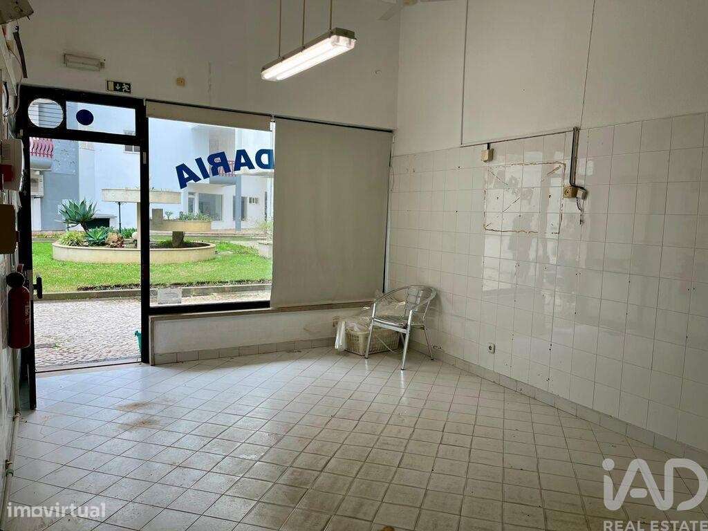 Loja / Estabelecimento Comercial em Quarteira de 25,00 m2 - Grande imagem: 5/30