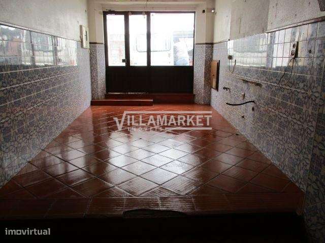 Loja da banca com 157 m2 situada em Moura - Beja - Alentejo - Grande imagem: 2/7