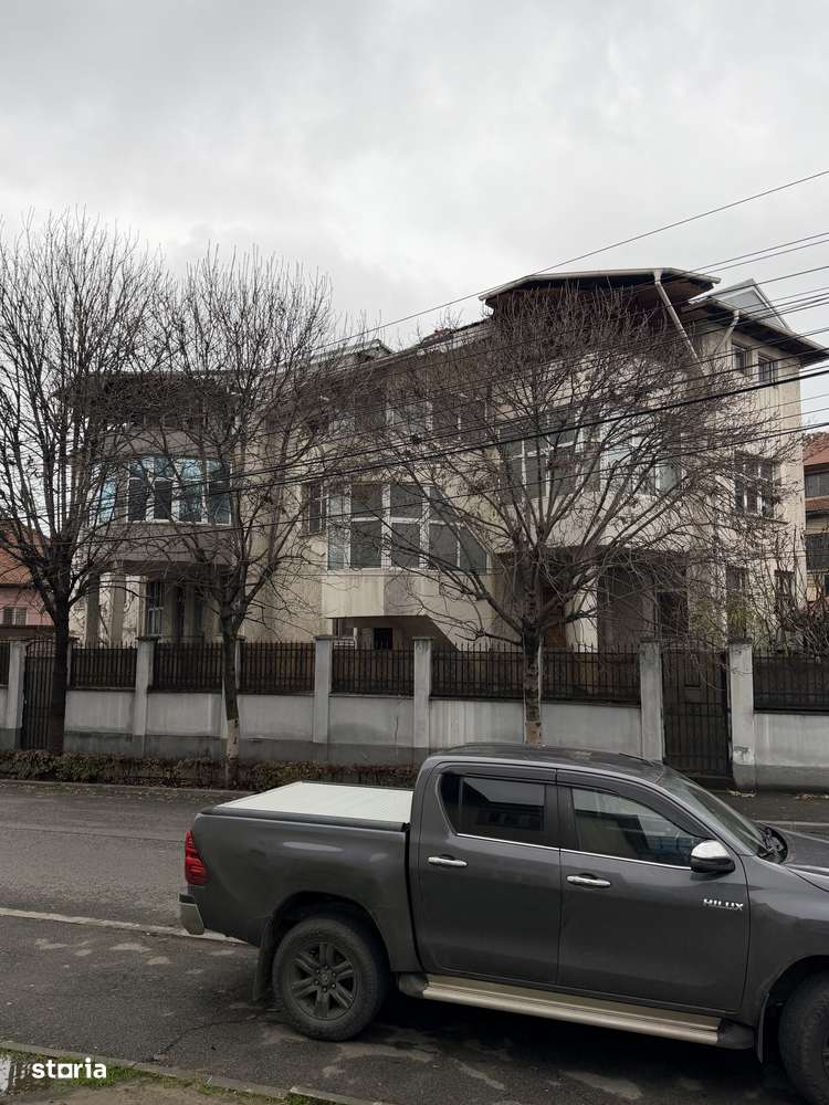 Spațiul comercial  km o Craiova-3