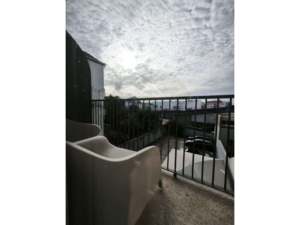 T0/Estúdio Renovado, Centro do Porto, ao Mercado do Bolhão-12