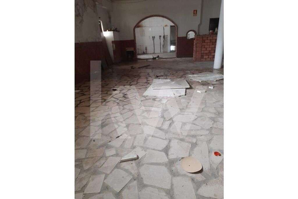 Edifício de habitação para remodelação - Grande imagem: 3/17