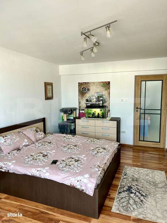 Apartament cu 3 camere, 74 mp, modern, zona Scheia - Imagine principală: 4/10