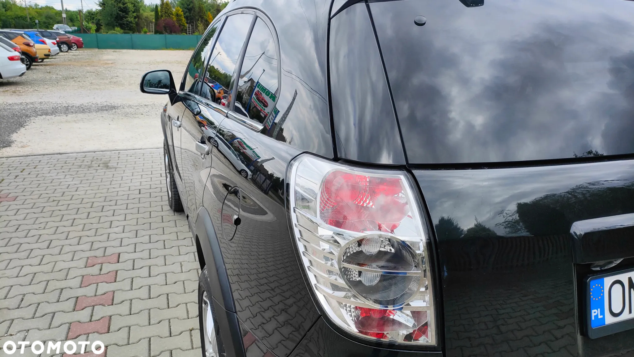 Chevrolet Captiva 2.2 d LTZ - 12