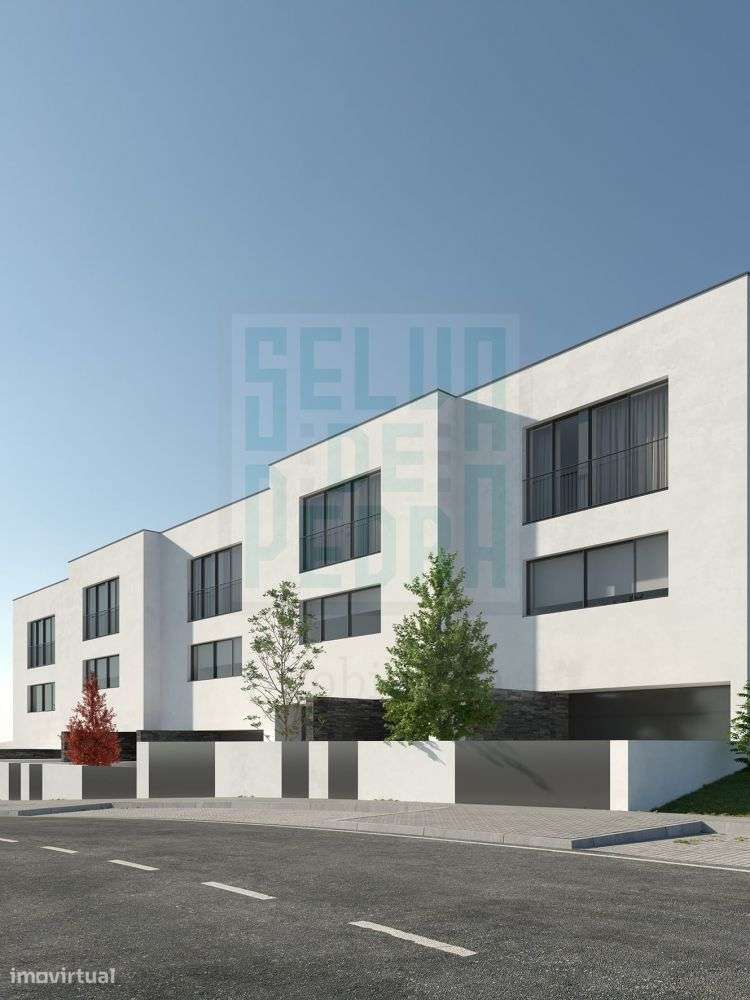 Moradia V4 Famalicão - Grande imagem: 3/27