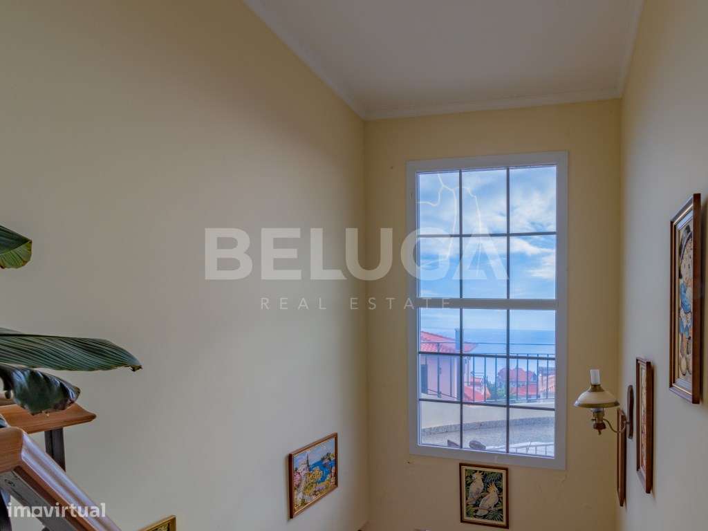 MORADIA T4 COM QUINTAL || URBANIZAÇÃO 'QUINTA DO FAIAL' (FUNCHAL)-30