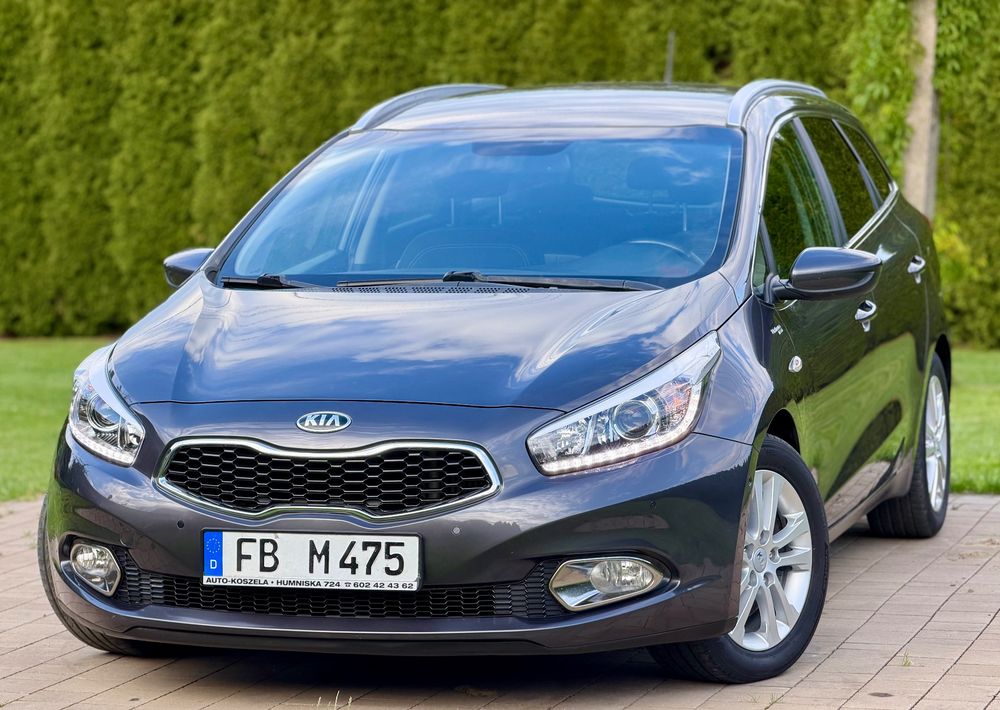Kia Ceed II 1.6 CRDi 128 ISG Platinum Edition 2014