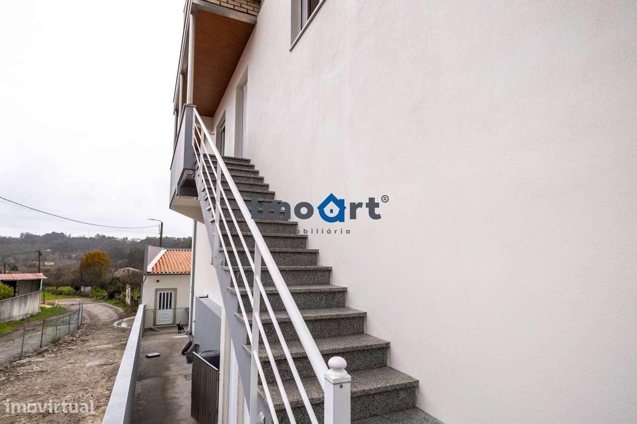 Exclusivo Andar-Moradia T3+3 com terreno de + 1.850 m², Argoncilhe - - Grande imagem: 2/60