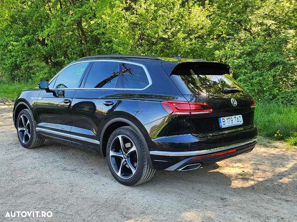 Volkswagen Touareg 3.0 V6 TDI 4Motion DPF Automatik Elegance - 14