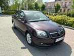 Toyota Avensis 2.0 D-4D Luna - 1