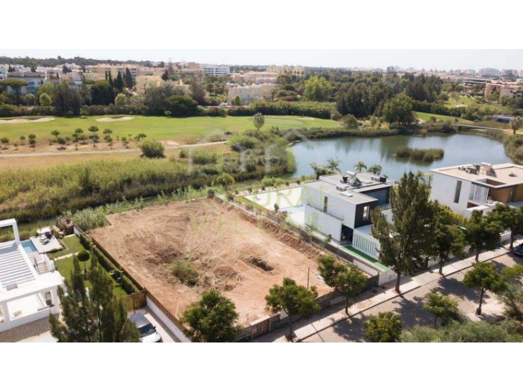 Terreno com projeto aprovado de Moradia de 4 quartos em Vilamoura - Grande imagem: 3/3