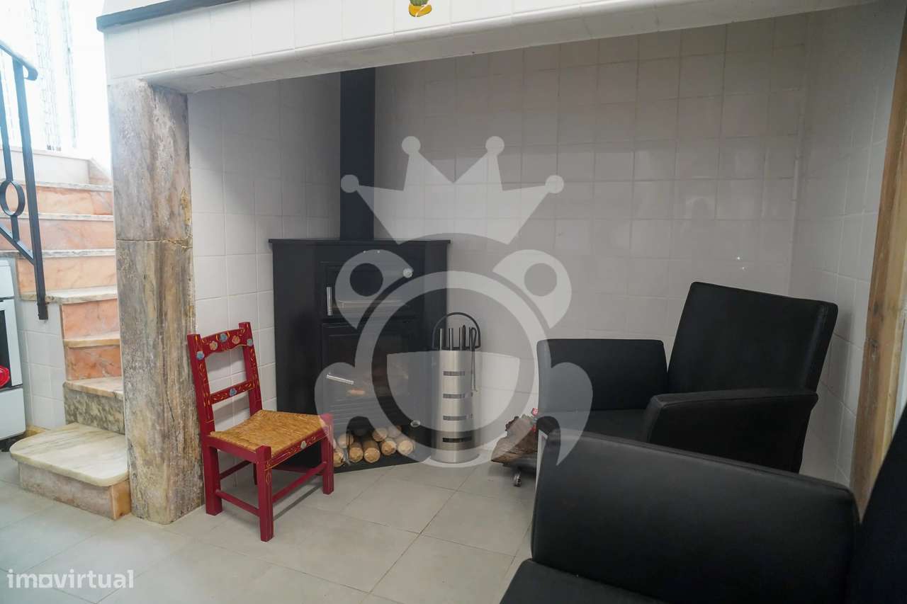 Espaço e Conforto, descubra este T3 em Portel-23