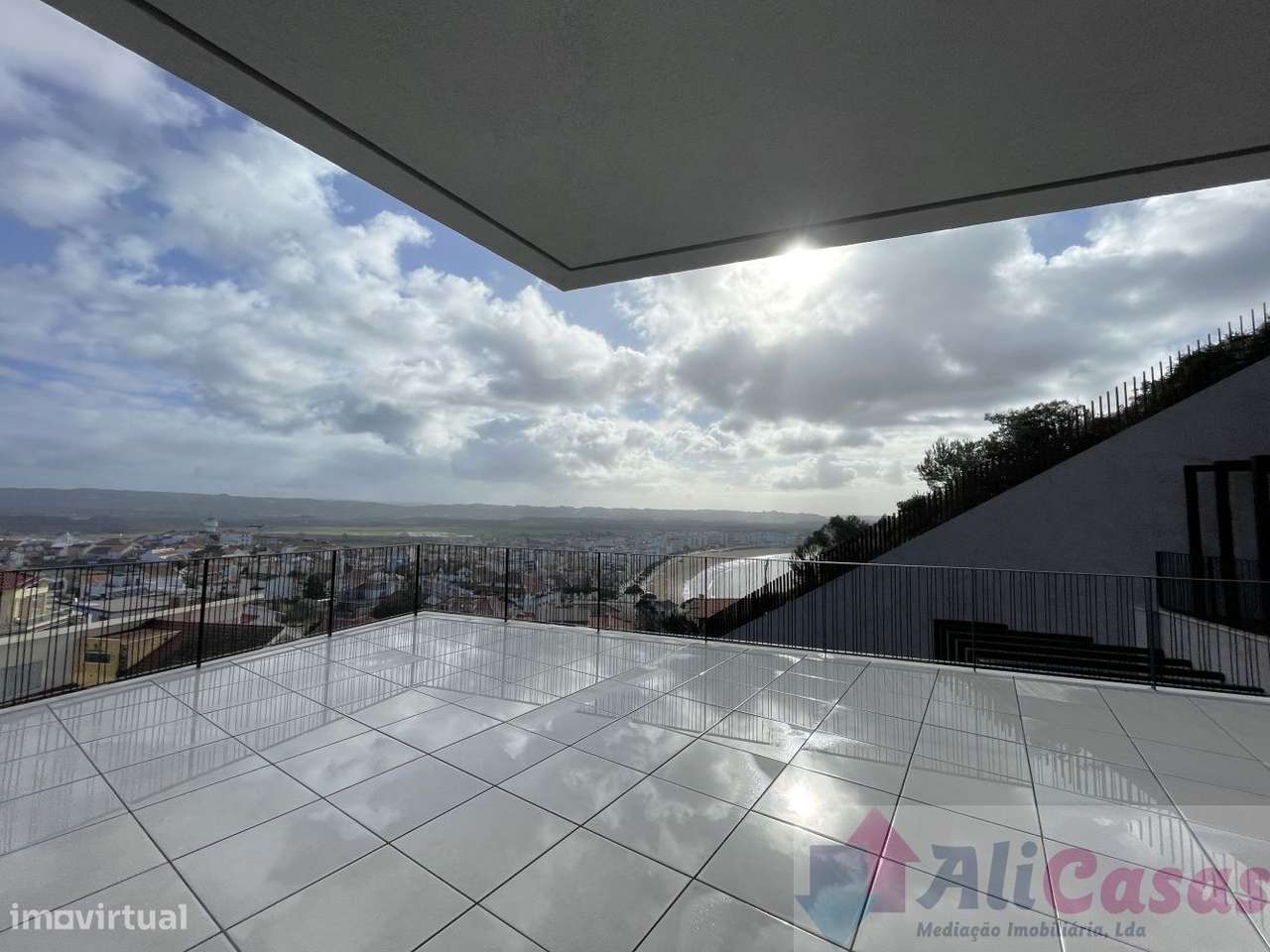 Fabulosos Apartamentos T3 C/Amplas varandas e vista Mar-10