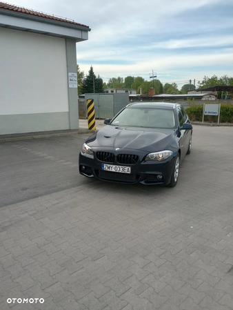 BMW Seria 5 520d Touring - 3