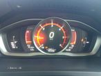 Volvo V60 2.0 D2 Momentum - 23