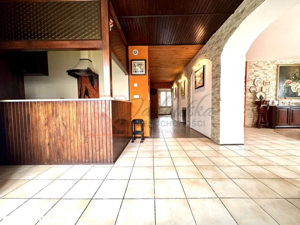 Imponujący dom przy Lesie - Pełny obrazek: 4/19