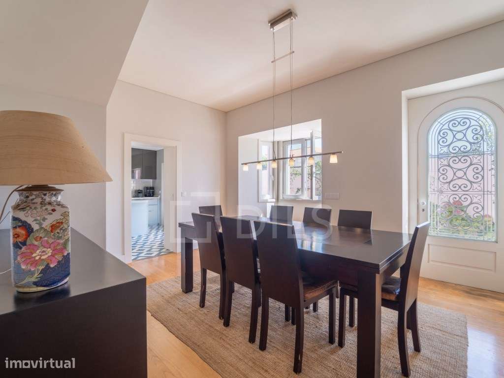 Moradia T5 renovada 2023, com jardim de 186m², em Nevogilde - Grande imagem: 5/49