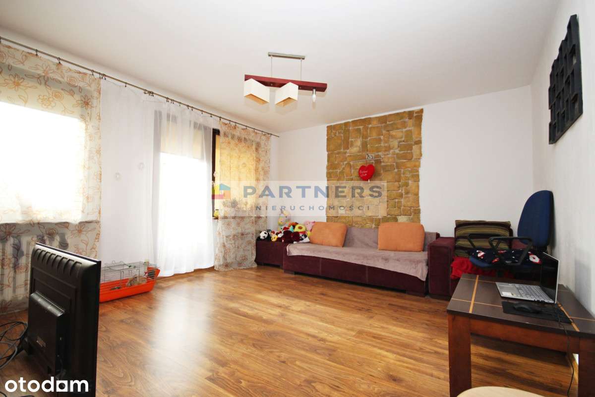 Przestronne 72m2-4 pokoje na Podzamczu!-0