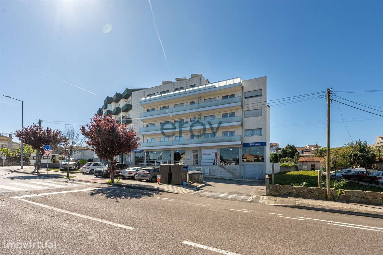 Apartamento T3 C/ 2 Suites em Gondomar-35