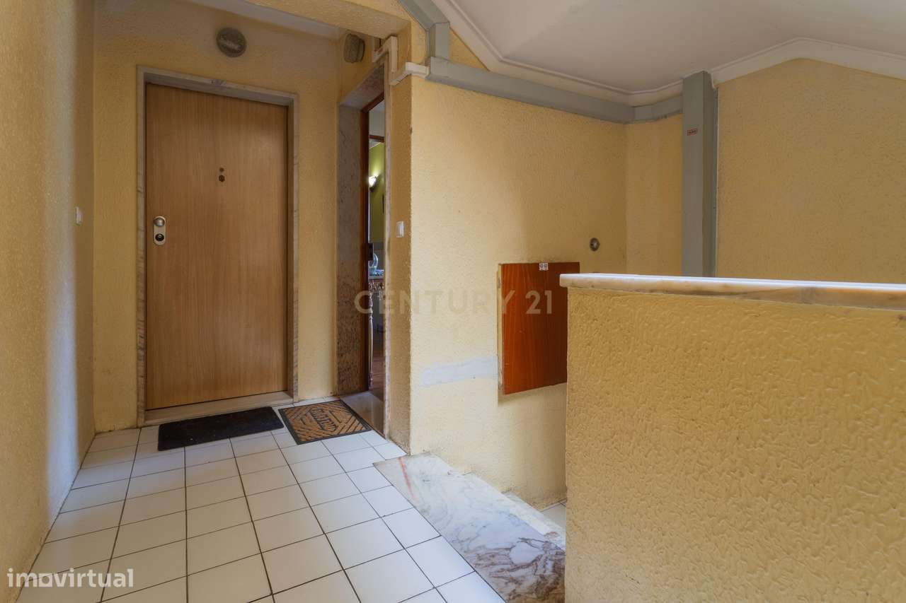 Apartamento T3 no Feijó - Grande imagem: 4/19