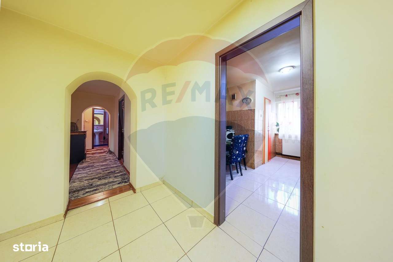 4 camere spațioase și excelent izolate, aproape de oraș, în zona Uzina - Imagine principală: 3/11