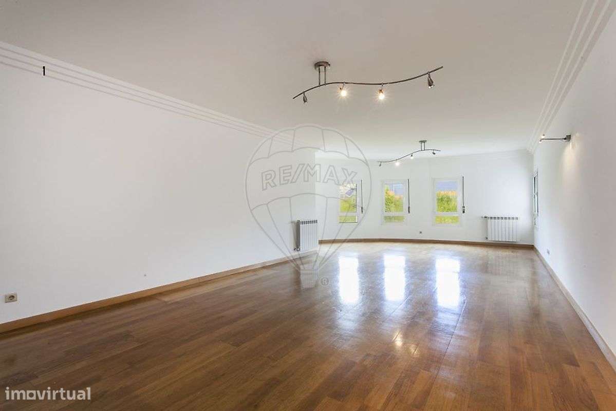 Apartamento T4 para arrendamento - Grande imagem: 2/33