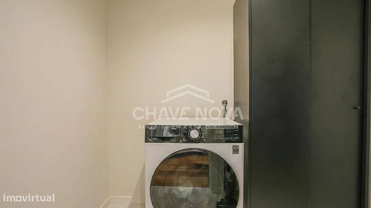 T2 c/ Varanda como Novo em Oliveira do Douro - Grande imagem: 4/21