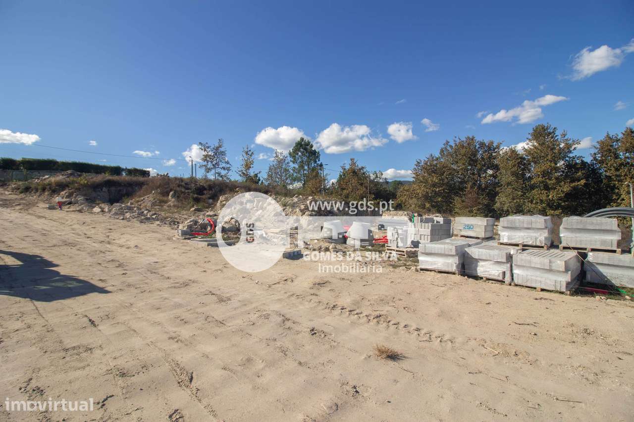 Lote para Moradia Individual com 542,76 m² –Loteamento em Águas Santas - Grande imagem: 4/13