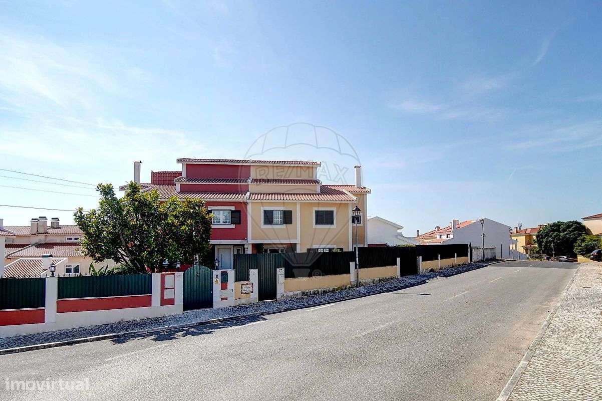 Moradia T4 para venda-1