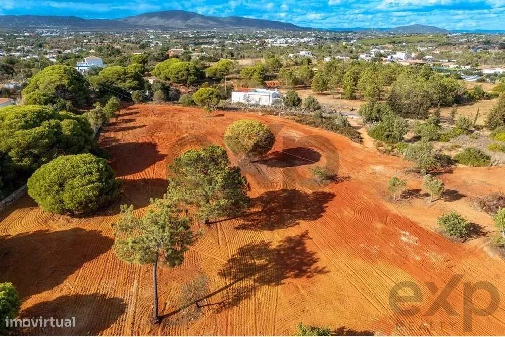 Oportunidade de Investimento - Terreno Urbano com Ruína e Rústico vist - Grande imagem: 4/24