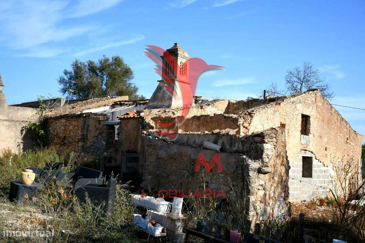 Ruina para construção de casa até 300 m2 - Grande imagem: 2/7