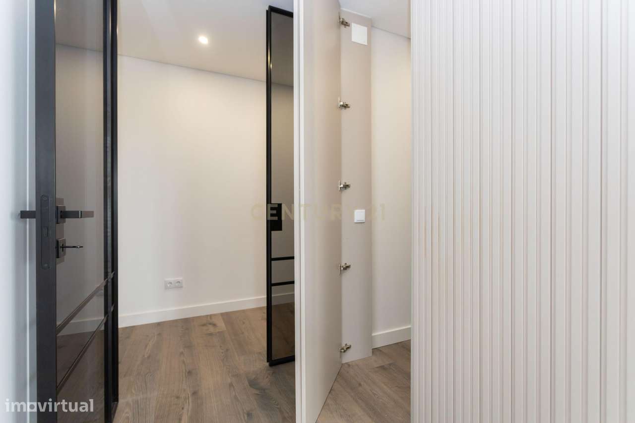 T3 de Luxo | 2.º Andar Direito | Varanda em L | Quinta do Desembargado-54